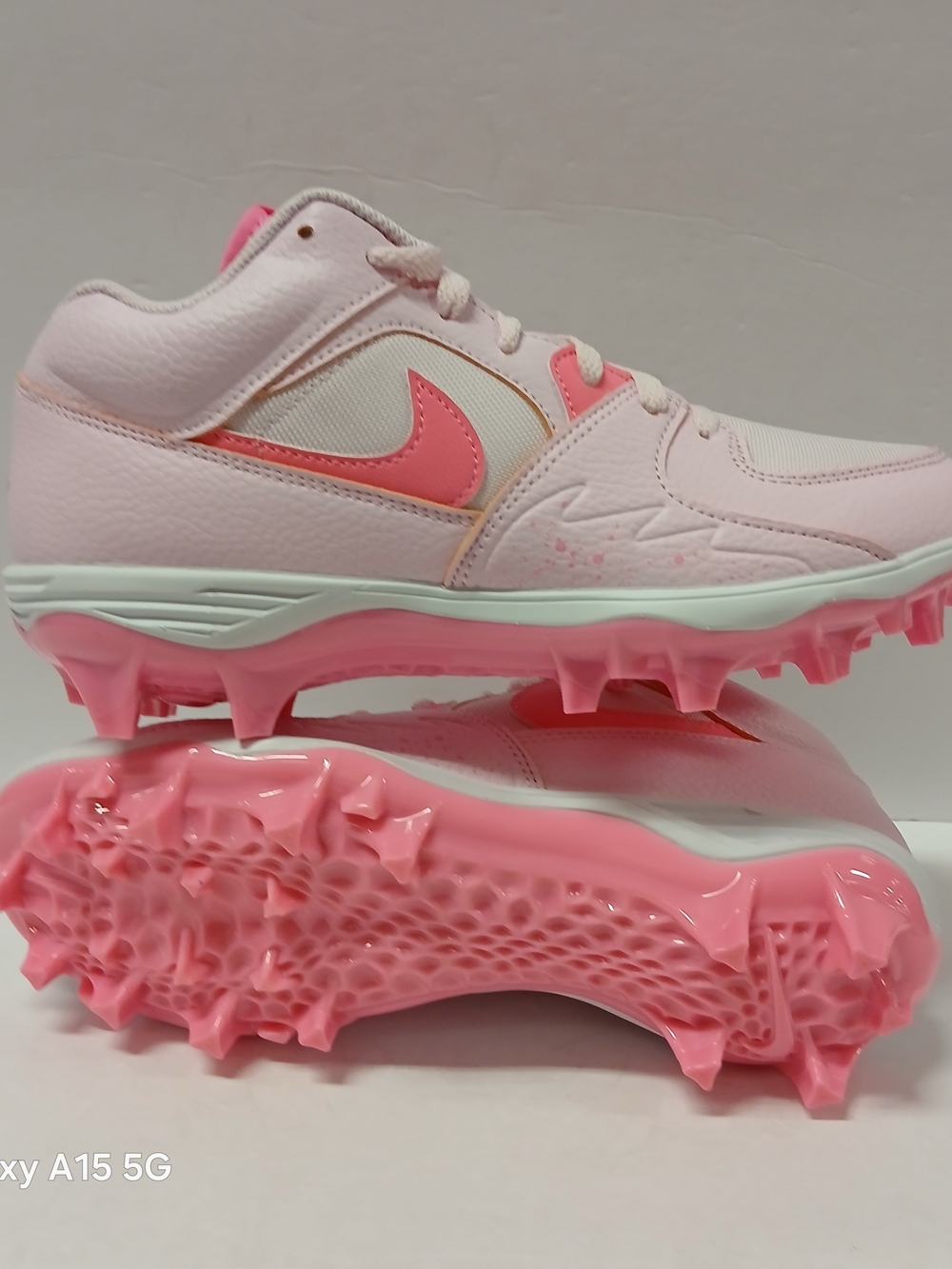 Size 8 Mens_Jordan Stadium 90 Low TD Football Cleats Pink White